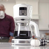 Cafetera Black + Decker HoneyComb Programable con Filtro Permanente y Sistema de Goteo en Vortice, 12 Tazas, CM1251W-LA