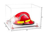 Better Display Cases (A014-PNR) - Casco de bombero, acrílico transparente, con elevadores rosa y base blanca