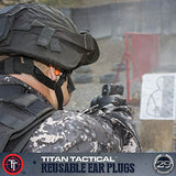 Titan Tactical 29NRR - Tapones reutilizables para los oídos (con filtro de ruido extraíble y carcasa de aluminio resistente (para canales normales y pequeños)