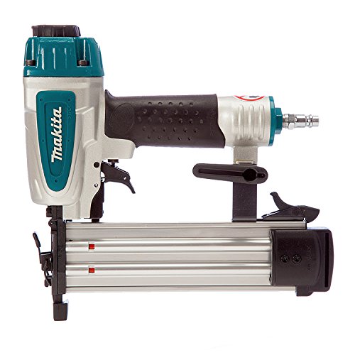 Makita AF505 Clavadora Neumática